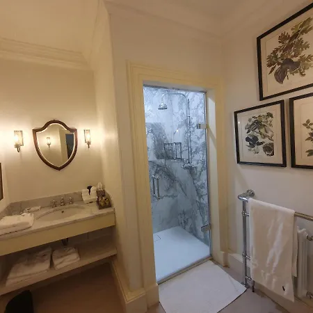 Summergrove House B&B