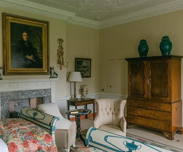 B&B Summergrove House